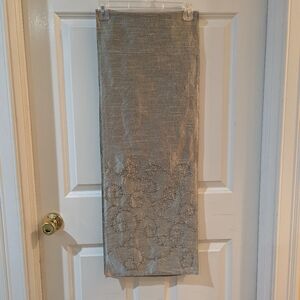 Elegant Silver Beaded Embellishment Table Runner. Approx 13" X 70"